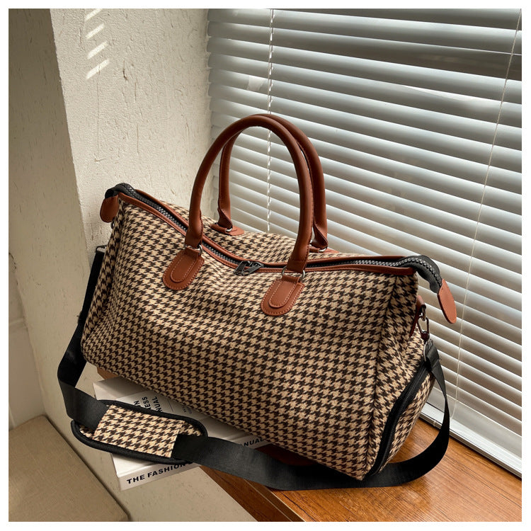 Versatile Travelling & Gym Bag with Long Adjustable Belt