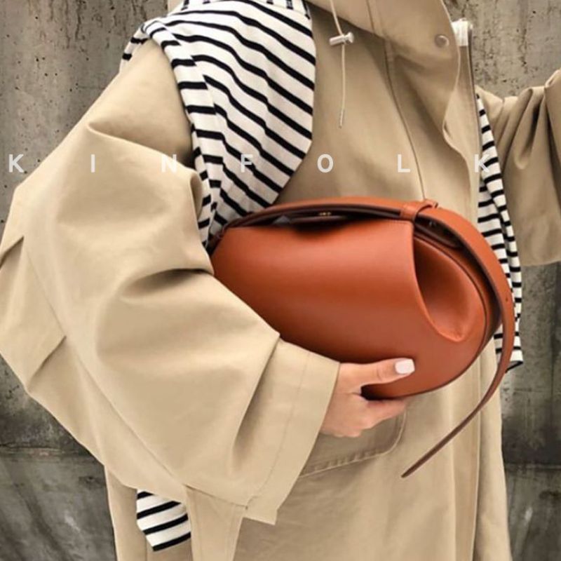 Baguette Design Small Round Ladies Handbag