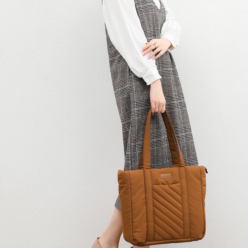 New Casual Lightweight Tote Bag Large Capacity Shoulder Bag