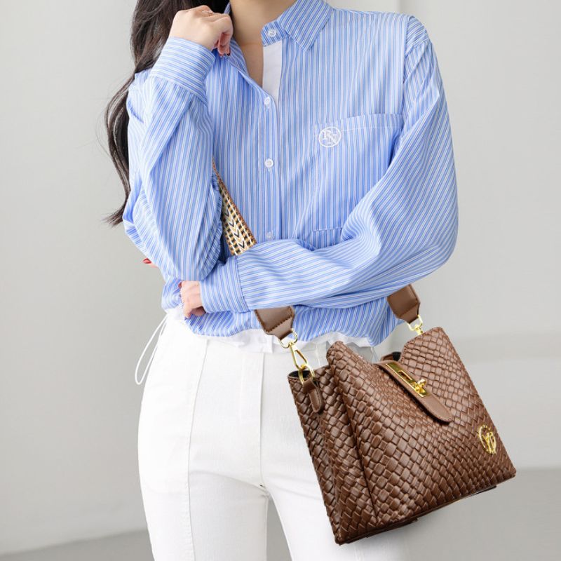 Retro Style Hand Crafted Women Shoulder Bag