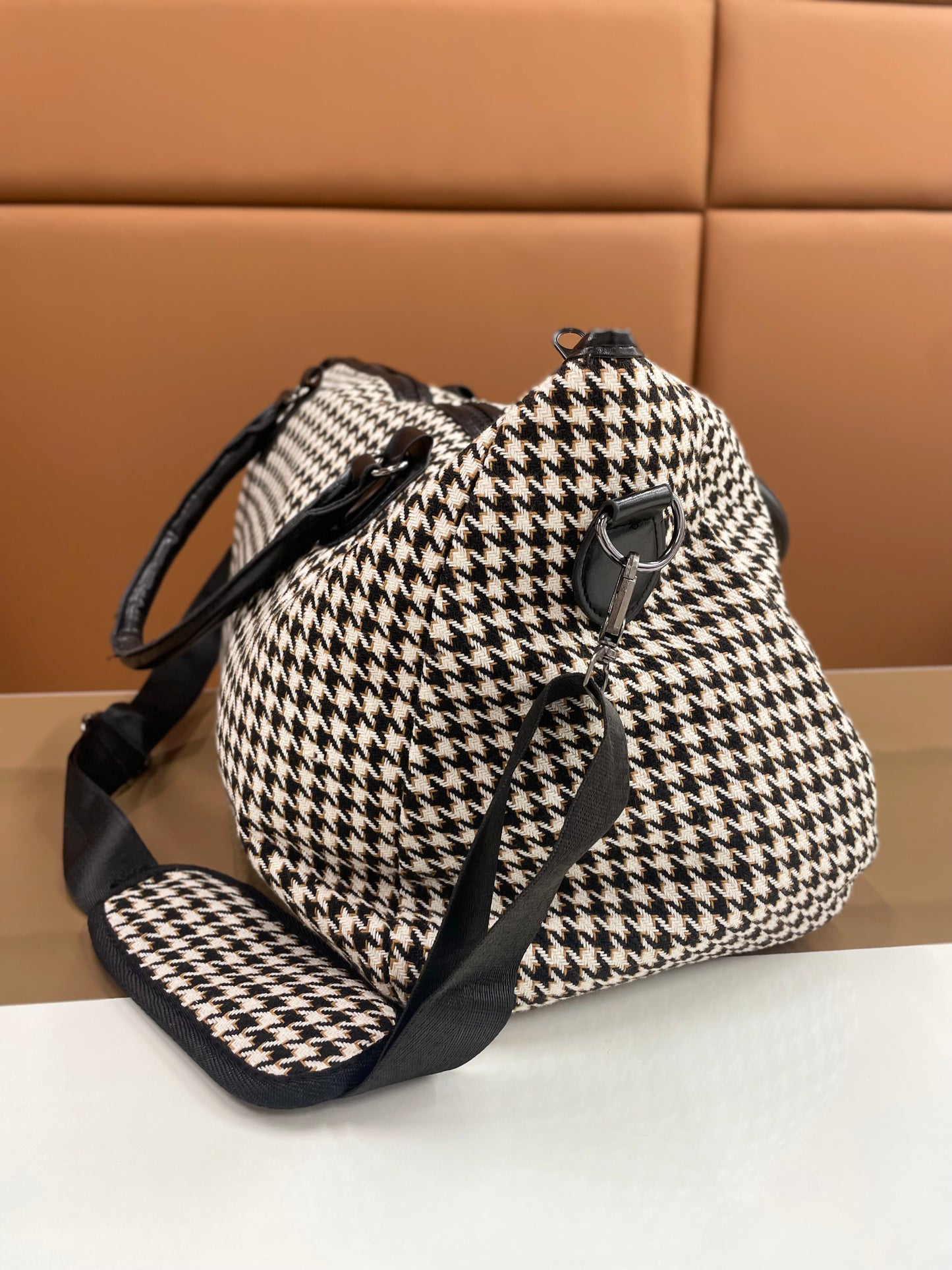 Versatile Travelling & Gym Bag with Long Adjustable Belt