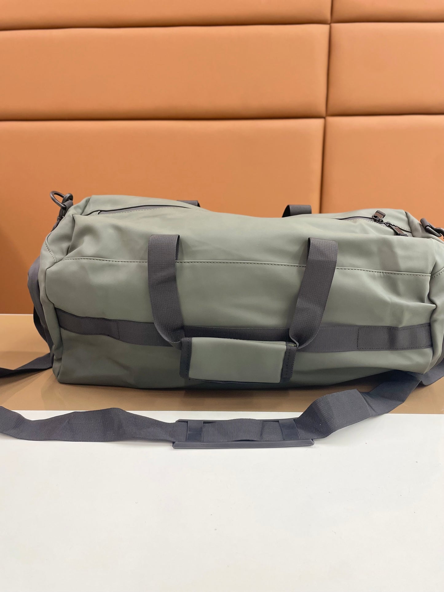 Men's Fitness Sports Large Capacity Luggage Backpack Bag