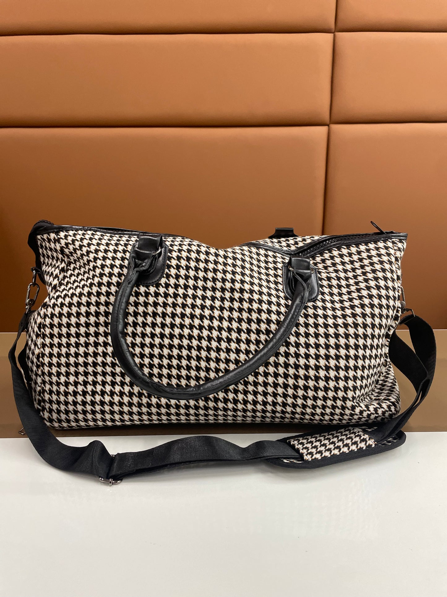 Versatile Travelling & Gym Bag with Long Adjustable Belt