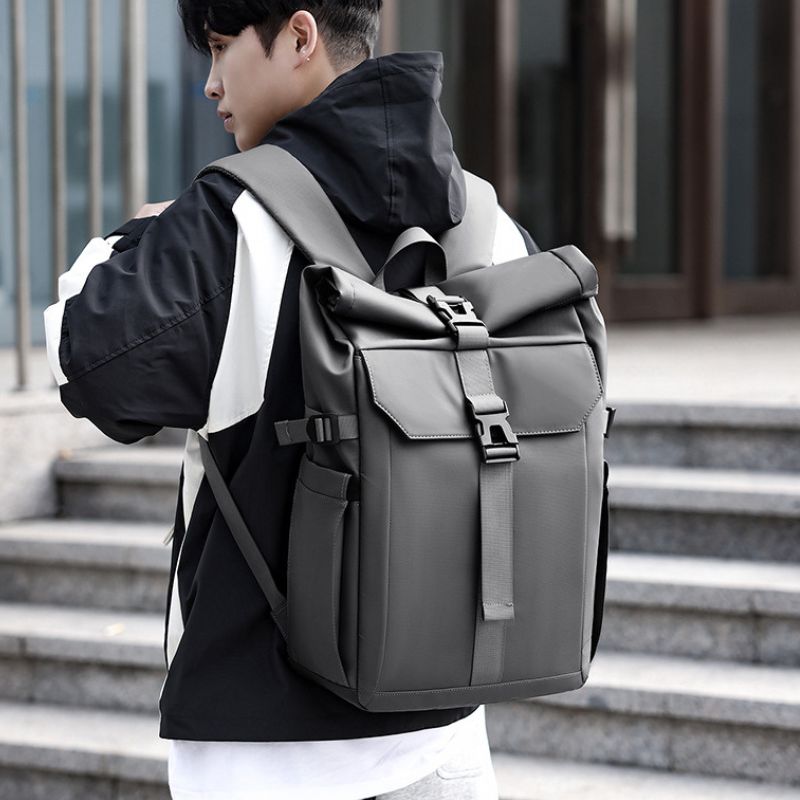 Large capacity backpack for business commuting, suitable for outdoor leisure and sports - Define your Purpose