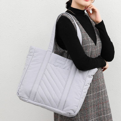 New Casual Lightweight Tote Bag Large Capacity Shoulder Bag