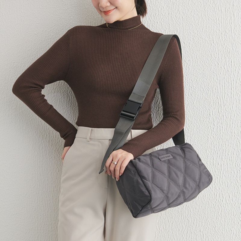 New Versatile Style Lightweight Women Shoulder Bag