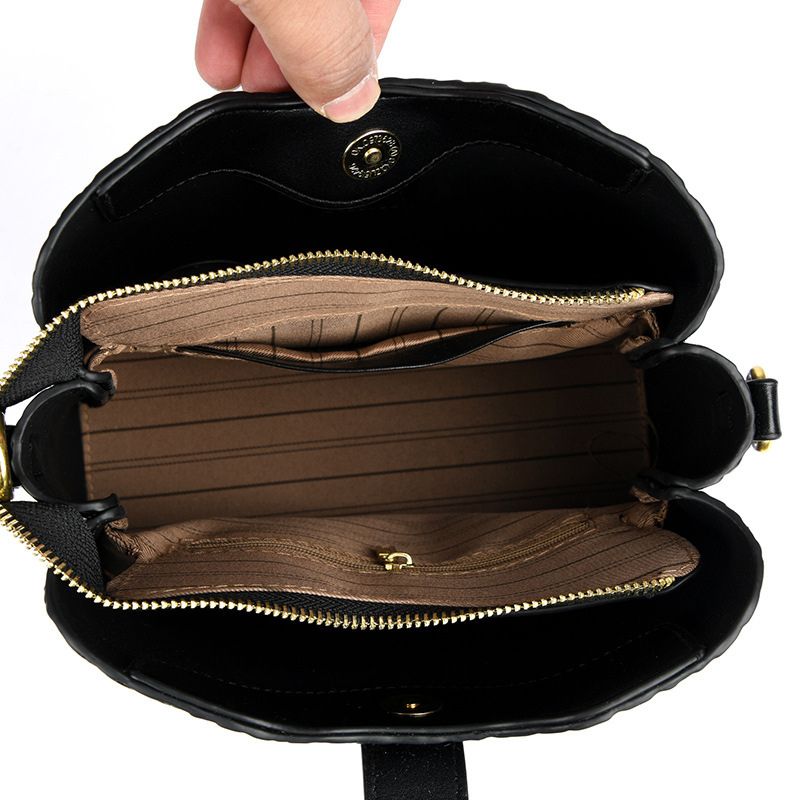 Retro Style Hand Crafted Women Shoulder Bag