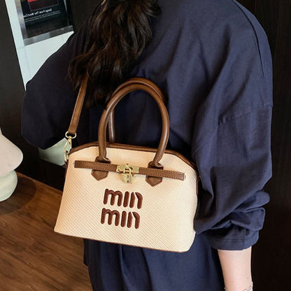 New Fashionable Style Trendy And Versatile Small Hand Bag