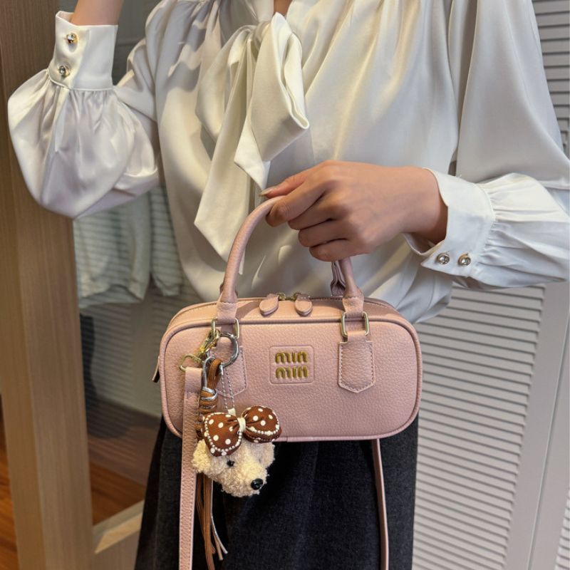 2026 Retro Fashion Handbag for Women – Trendy & Stylish Shoulder Bag
