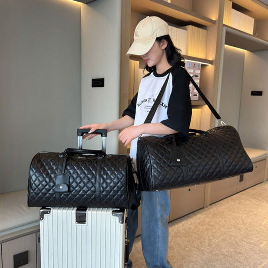Elegant Quilted Carry-On Travel Bag – Large Capacity Weekend & Travel