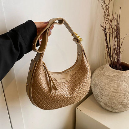Retro Crescent Handbag for Women – Elegant Dumpling Shoulder & Underarm Bag
