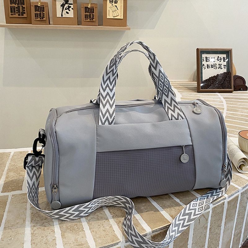 Versatile Outdoor Adventure Travel & Gym Duffel Bag with Large Capacity