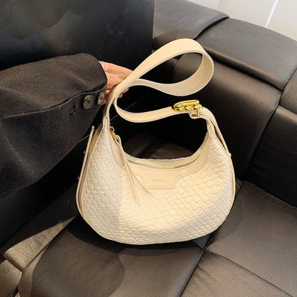 Retro Crescent Handbag for Women – Elegant Dumpling Shoulder & Underarm Bag