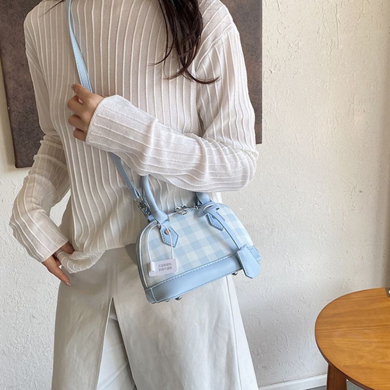 Elegant Checkered Shoulder Bag – Trendy Women's Crossbody Handbag