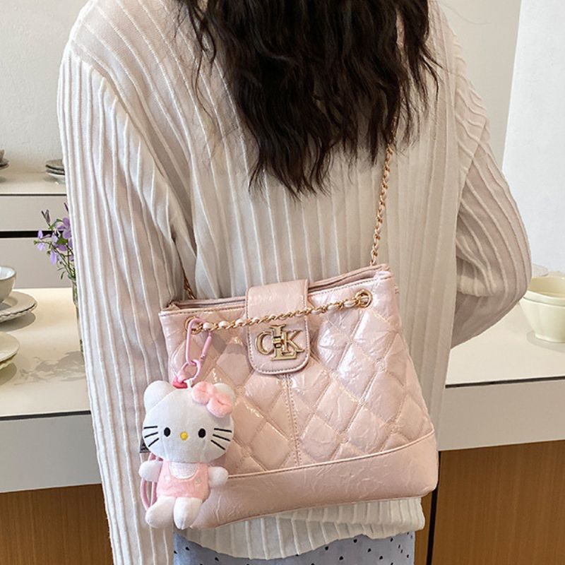 Elegant Chain Bucket Style Luxury Quilted Designer-Inspired Bag